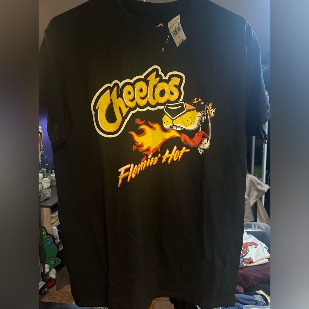 Graphic tee